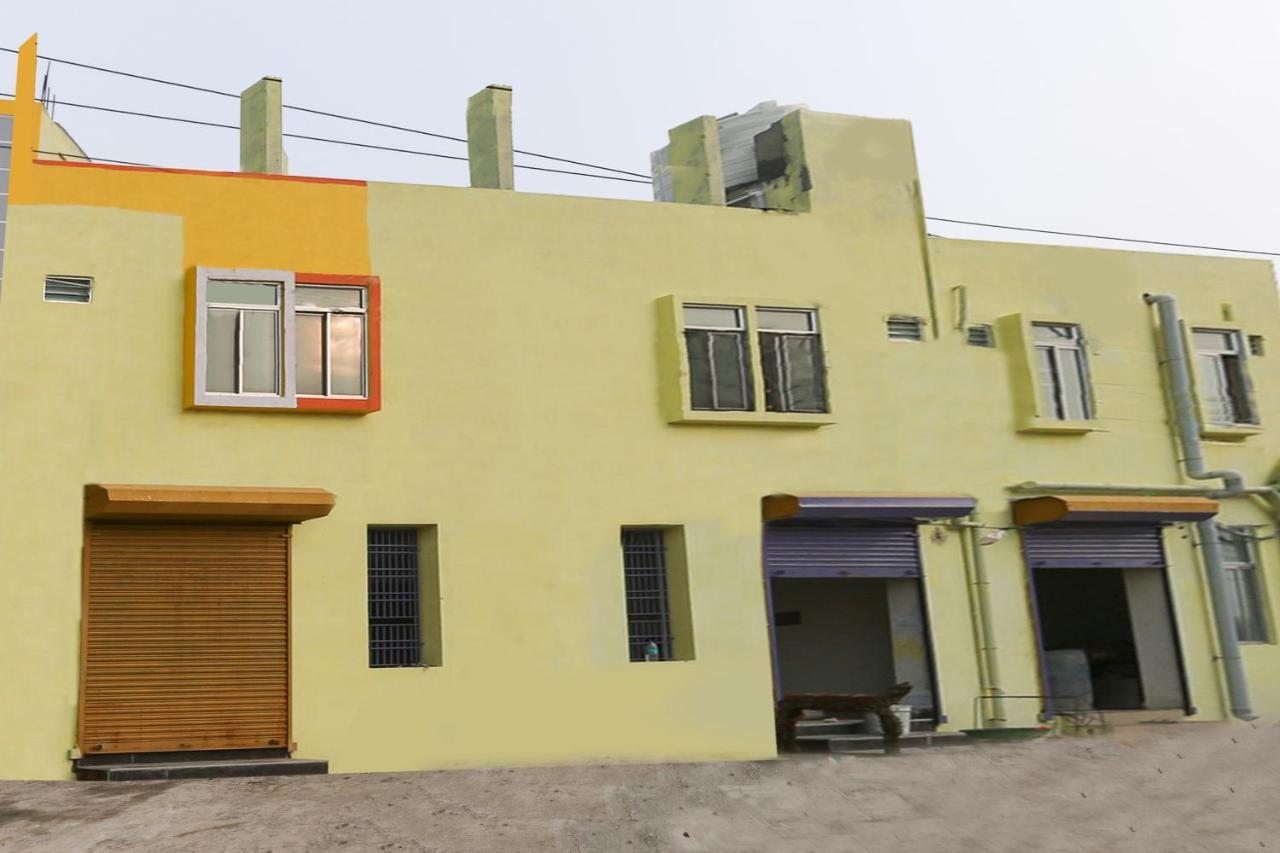 Spot On 63050 Kag Rooms Guduvancheri Exterior photo